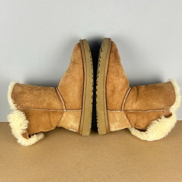 UGG Bailey Button Ankle Boots Womens 6 Chestnut Tan Suede Pull On Shearling - Picture 6 of 10